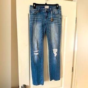 BKE Vintage Distressed lighter wash Women Jeans straight Size 25x31.5.